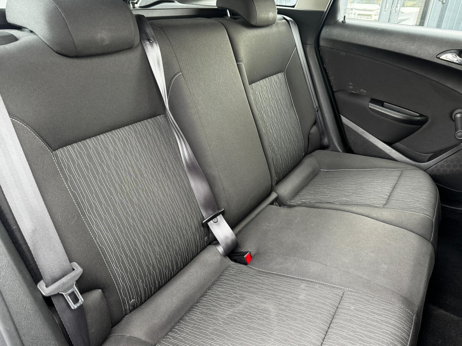 Used Vauxhall Astra 2015 for sale - 77564206: Photo 15