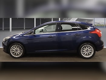 Used Ford Focus 2012 for sale - 77735740: Photo