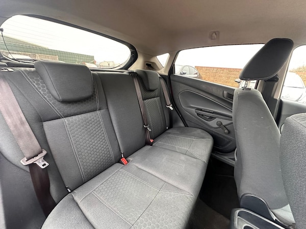 Used Ford Fiesta 2010 for sale - 73437427: Photo 13