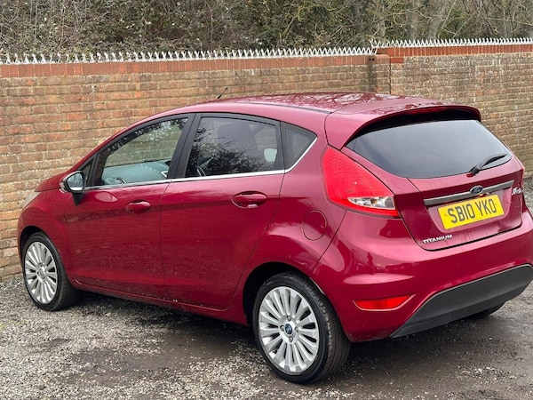 Used Ford Fiesta 2010 for sale - 73437427: Photo 5