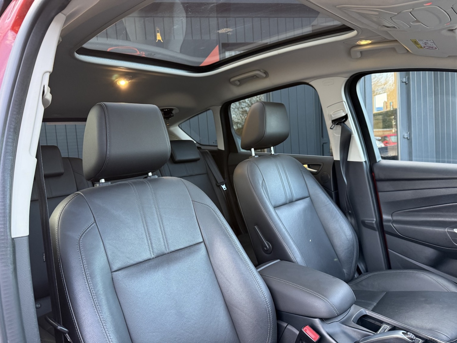 Used Ford C-Max 2015 for sale - 76974347: Photo 13