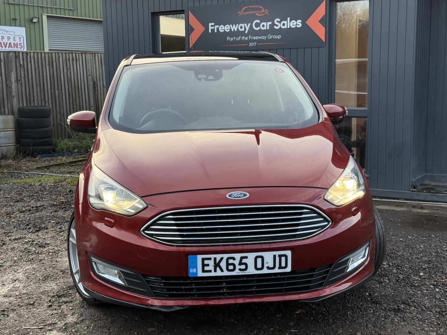 Used Ford C-Max 2015 for sale - 76974347: Photo 7