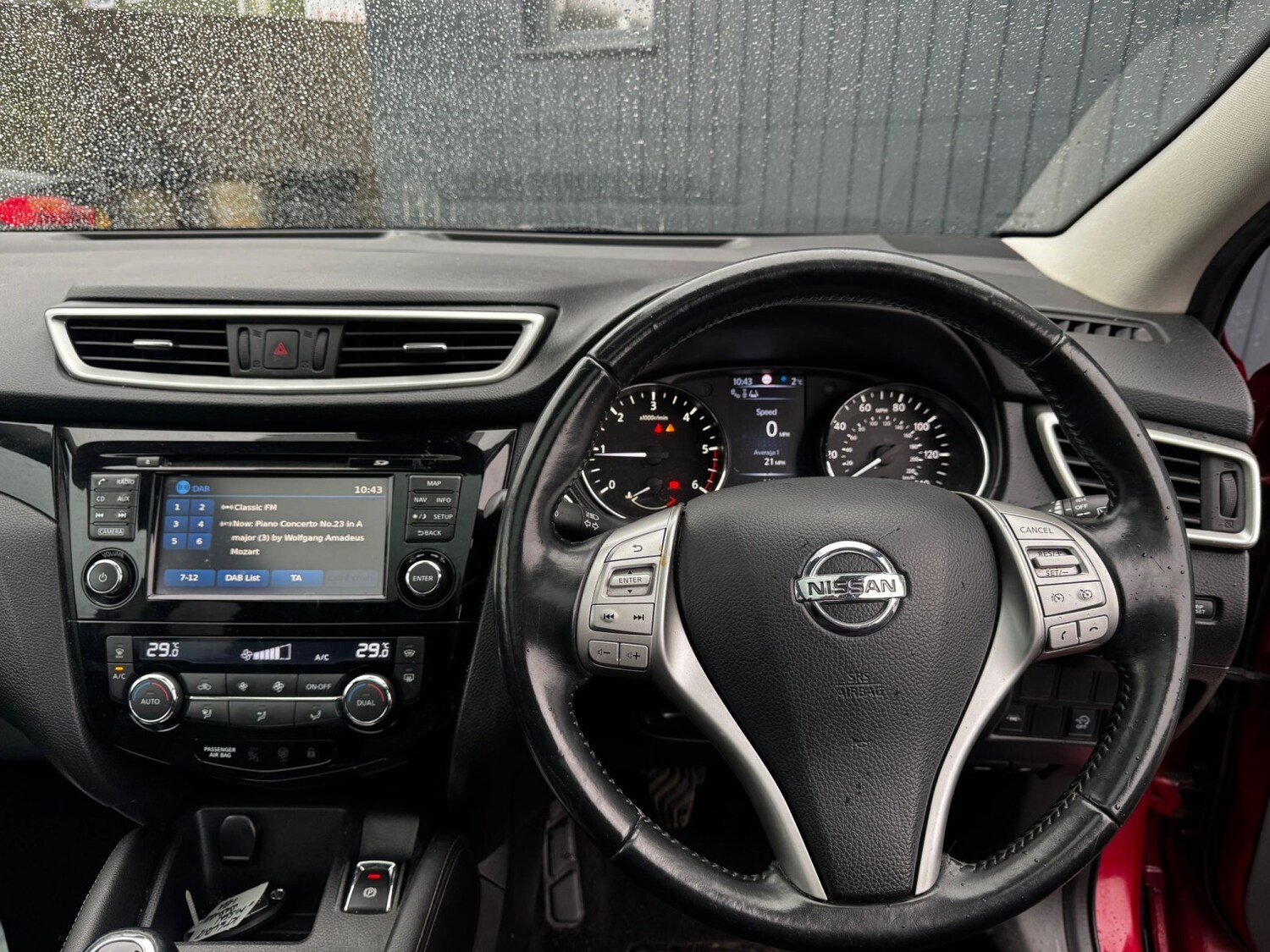 Used Nissan Qashqai 2015 for sale - 77107685: Photo 10