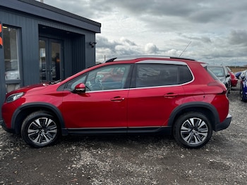 Used Peugeot 2008 2018 for sale - 76281383: Photo 2