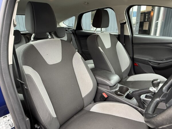 Used Ford Focus 2014 for sale - 76211935: Photo 10