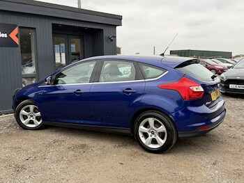 Used Ford Focus 2014 for sale - 76211935: Photo 3