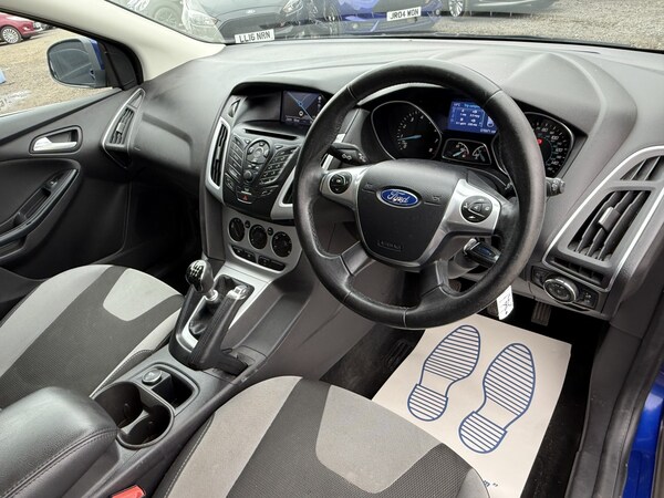 Used Ford Focus 2014 for sale - 76211935: Photo 9