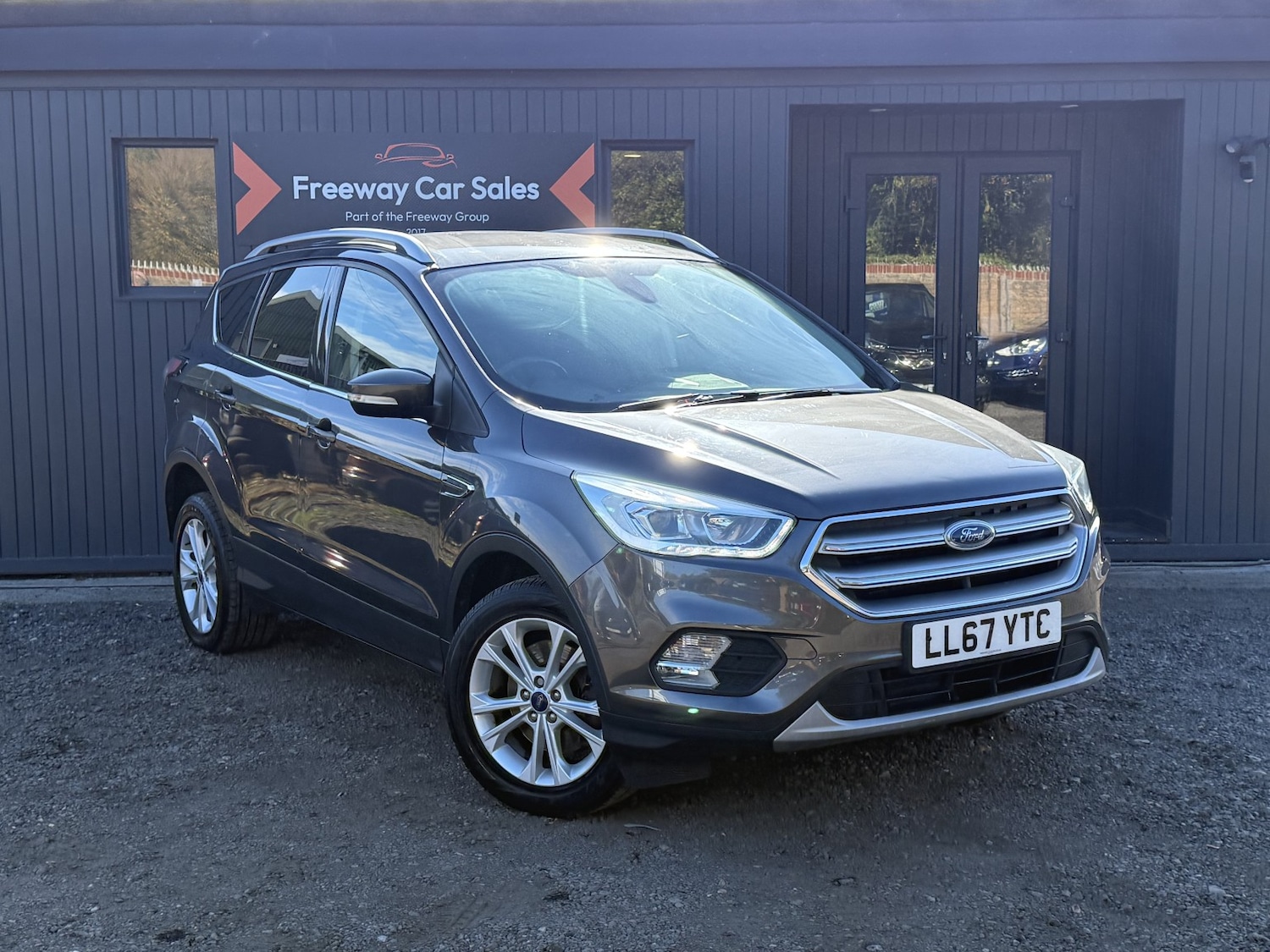 Used Ford Kuga 2017 for sale - 76211794: Photo 1