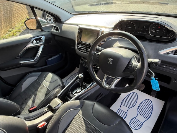 Used Peugeot 2008 2014 for sale - 75266629: Photo 10