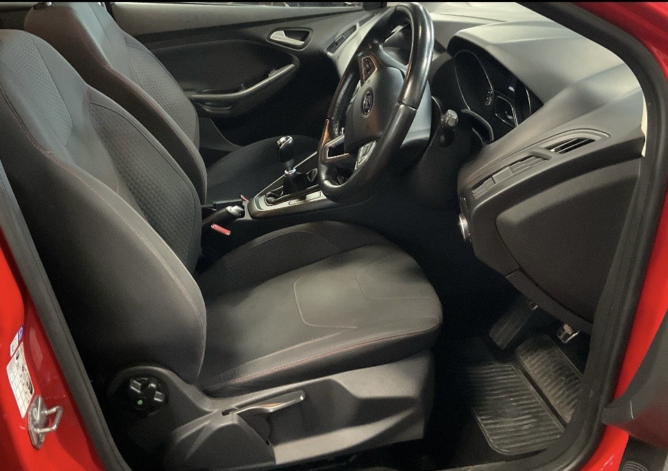 Used Ford Focus 2015 for sale - 77758967: Photo 8