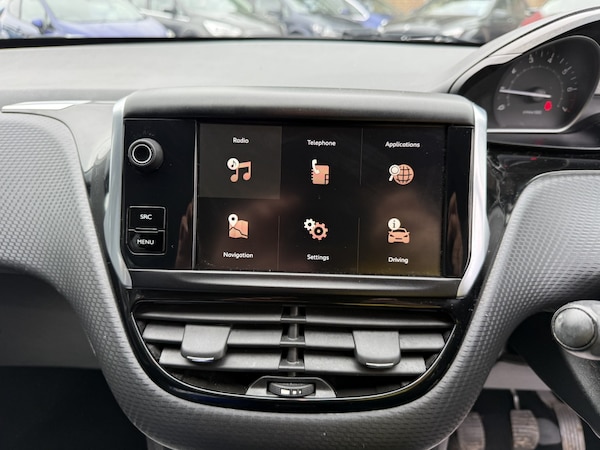 Used Peugeot 2008 2018 for sale - 76211863: Photo 12