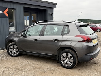 Used Peugeot 2008 2018 for sale - 76211863: Photo 2