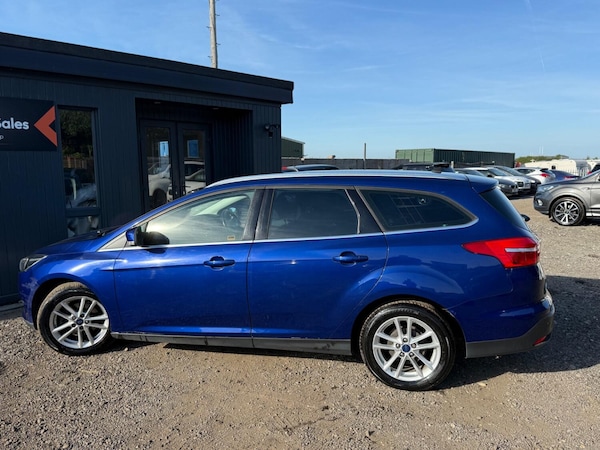 Used Ford Focus 2015 for sale - 75664462: Photo 5
