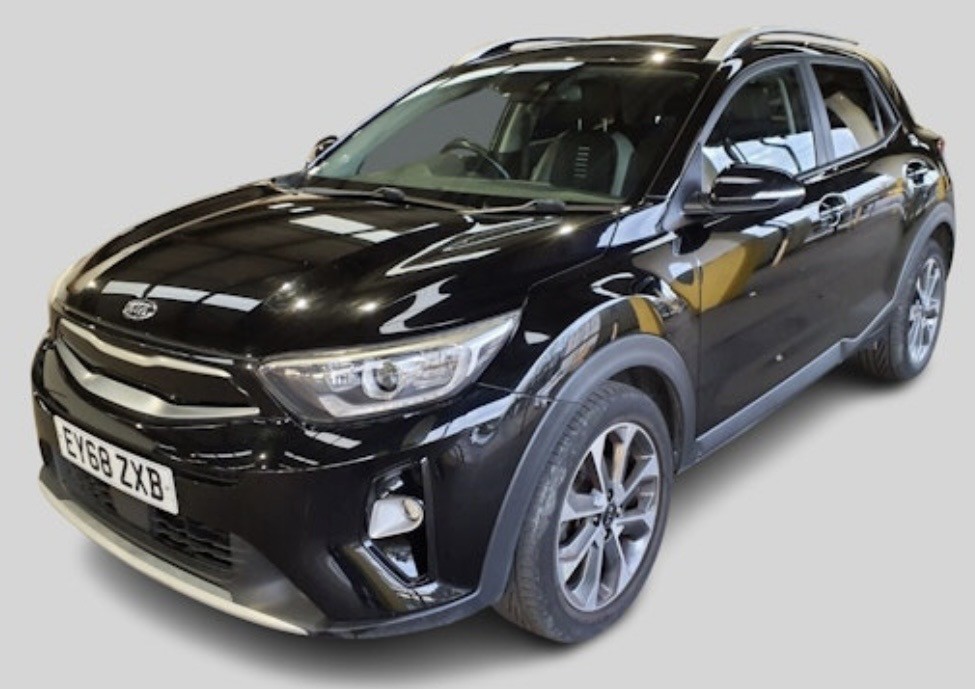 Used Kia Stonic 2018 for sale - 76631547: Photo 2