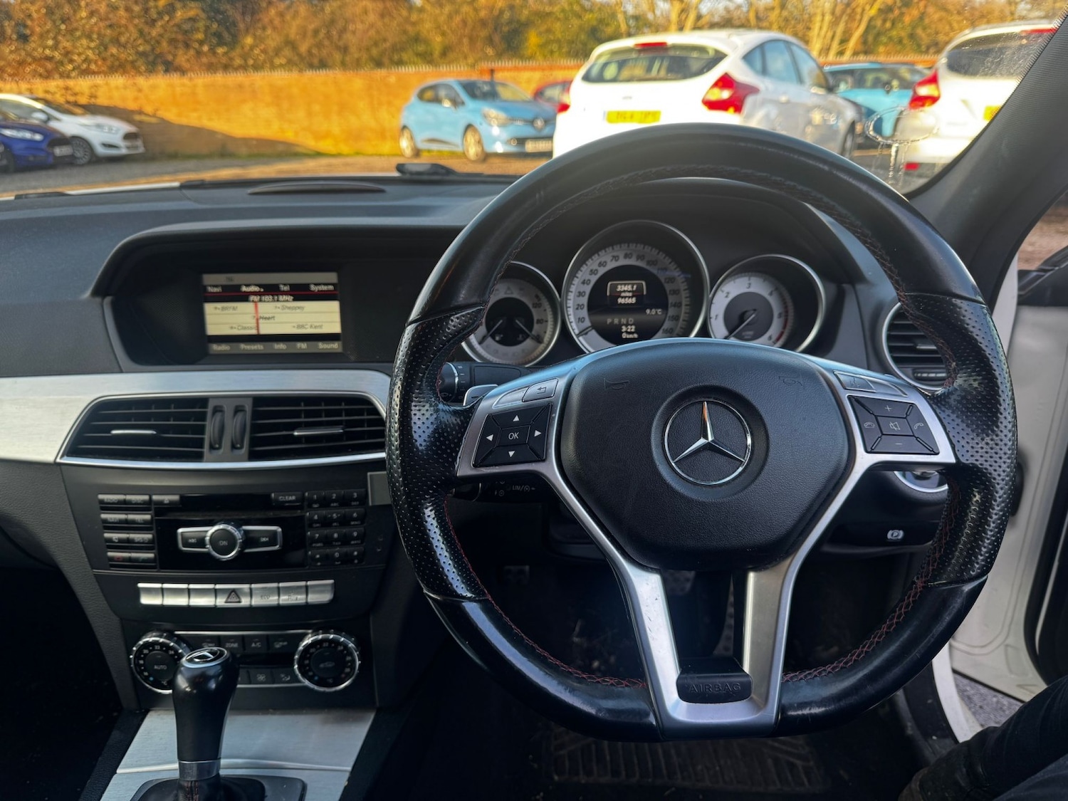 Used Mercedes-Benz C Class 2013 for sale - 77314086: Photo 3