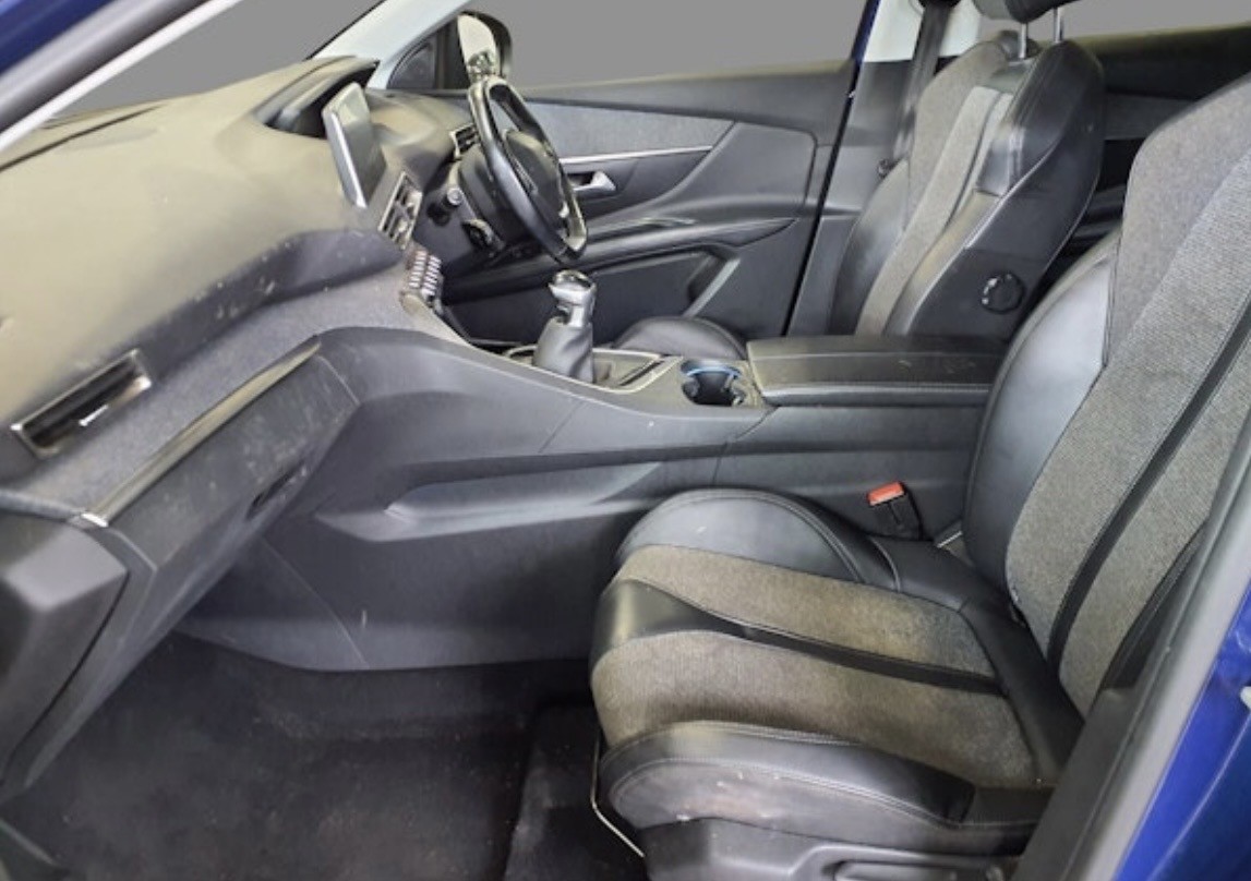 Used Peugeot 3008 2018 for sale - 76631468: Photo 11