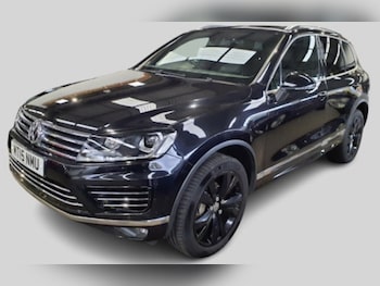 Used Volkswagen Touareg 2015 for sale - 76407623: Photo