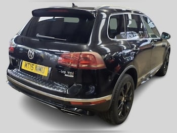 Used Volkswagen Touareg 2015 for sale - 76407623: Photo