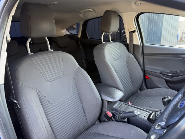 Used Ford Focus 2015 for sale - 76134108: Photo 10