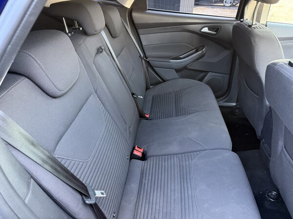 Used Ford Focus 2015 for sale - 76134108: Photo 17