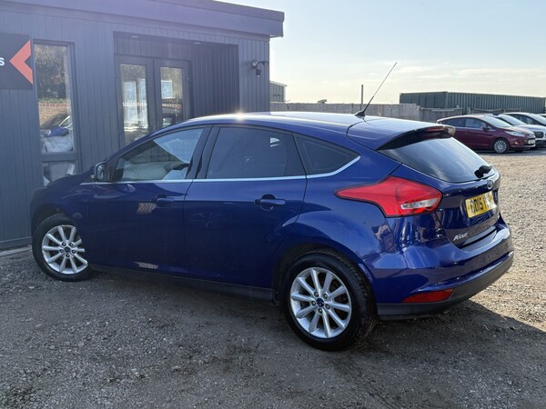 Used Ford Focus 2015 for sale - 76134108: Photo 3