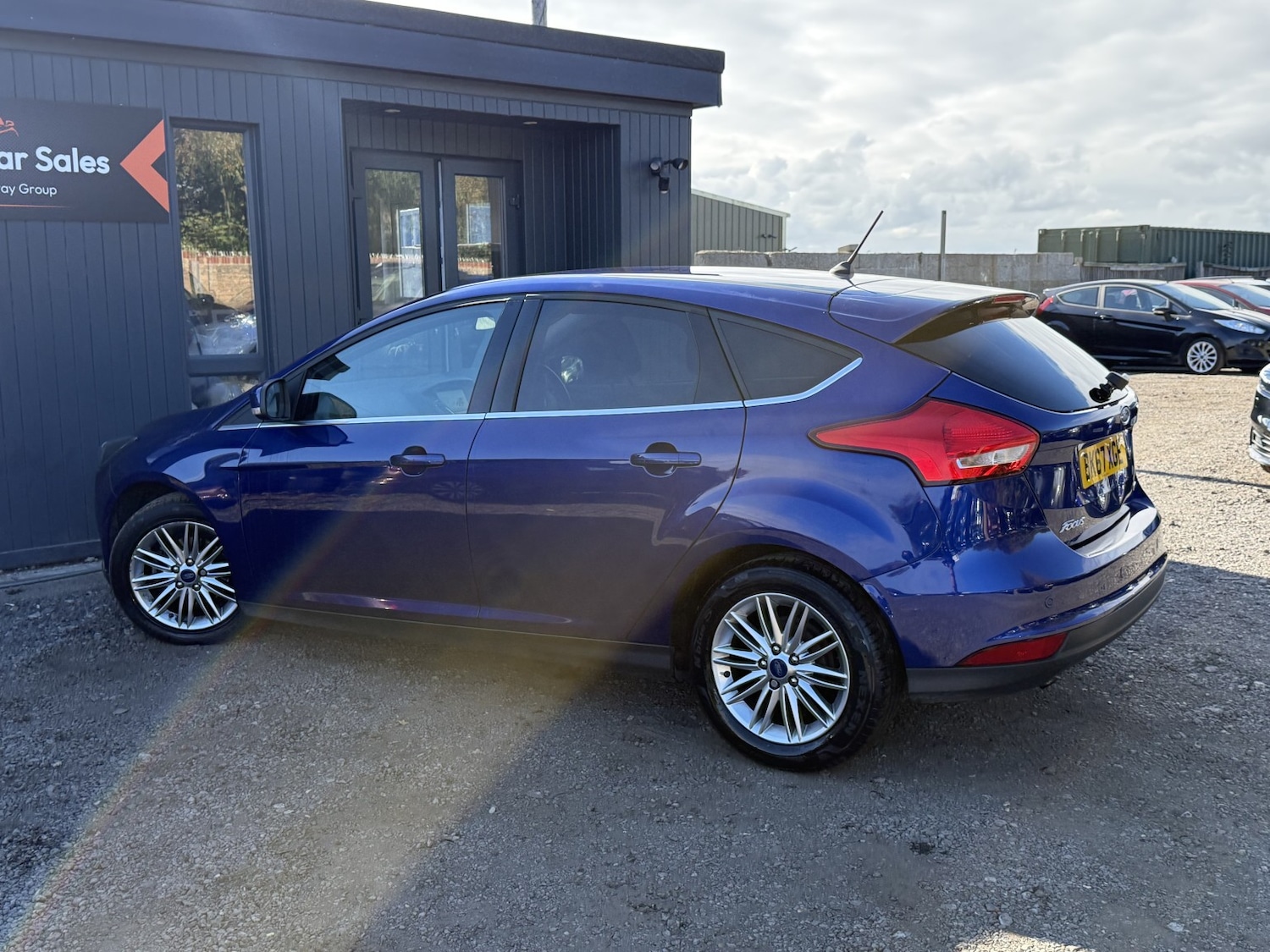 Used Ford Focus 2017 for sale - 76211785: Photo 3