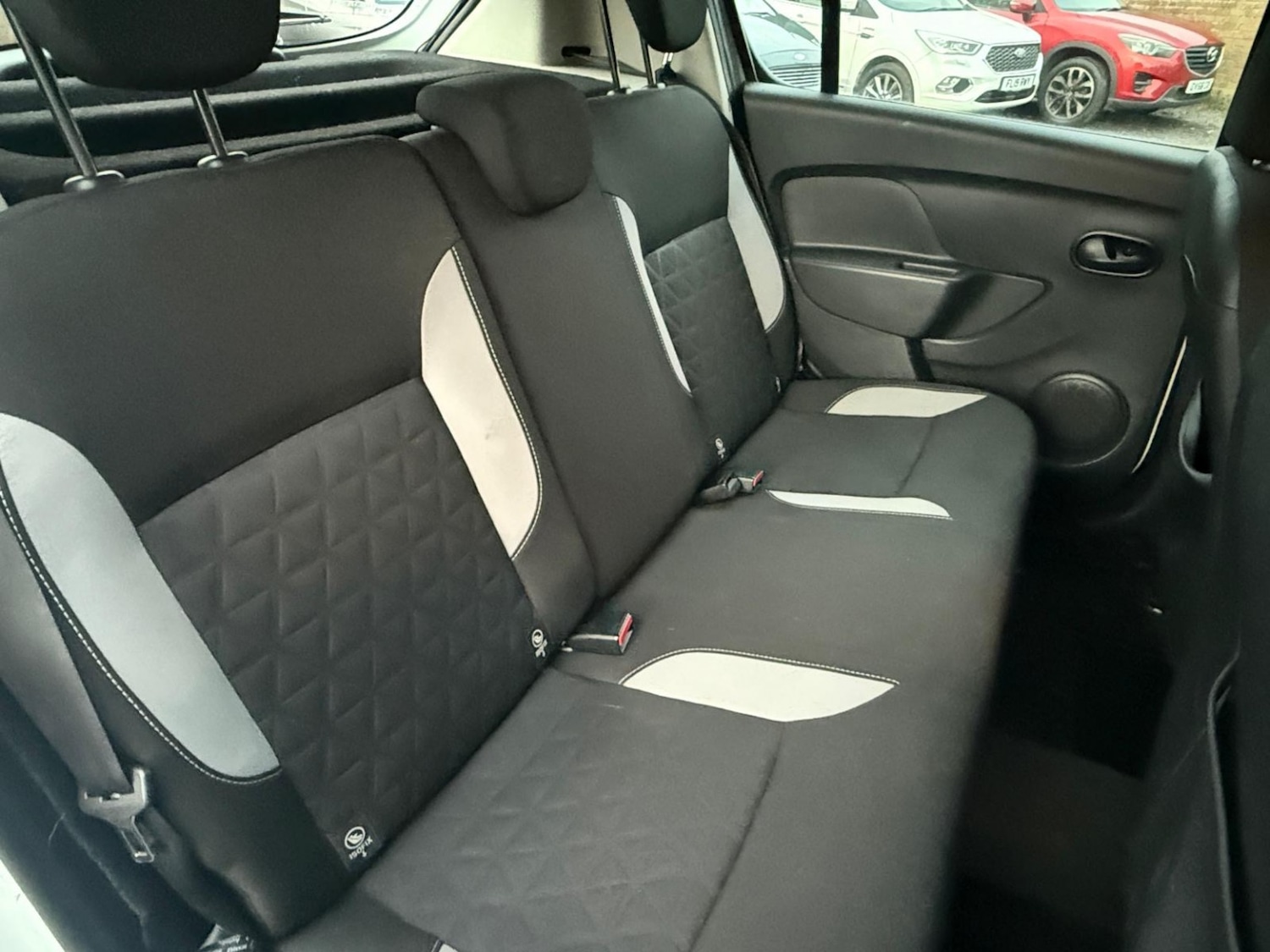 Used Dacia Sandero Stepway 2014 for sale - 77567465: Photo 13