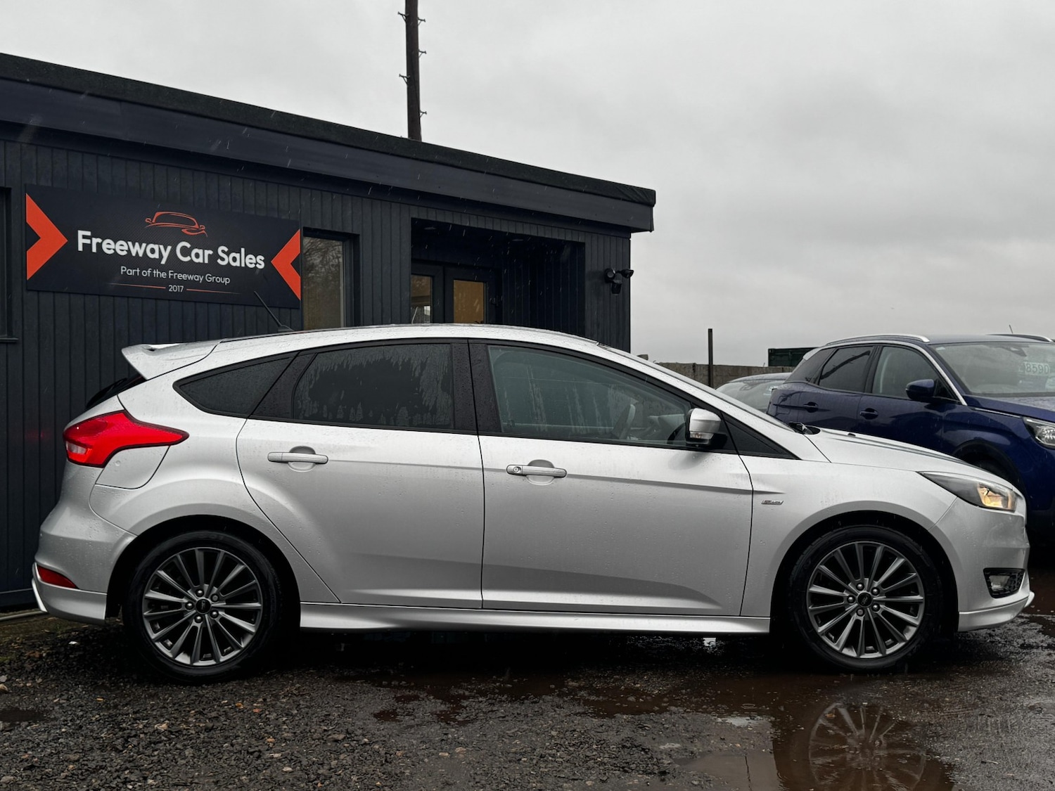 Used Ford Focus 2018 for sale - 77129489: Photo 2