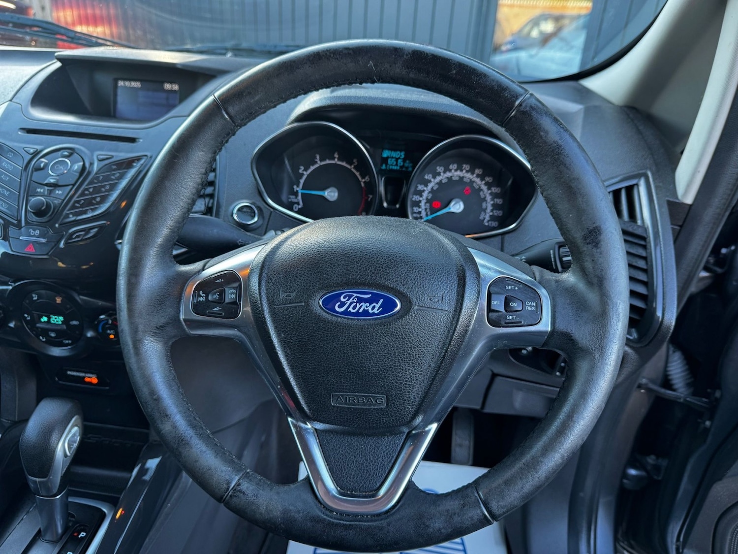 Used Ford Ecosport 2016 for sale - 76347103: Photo 9
