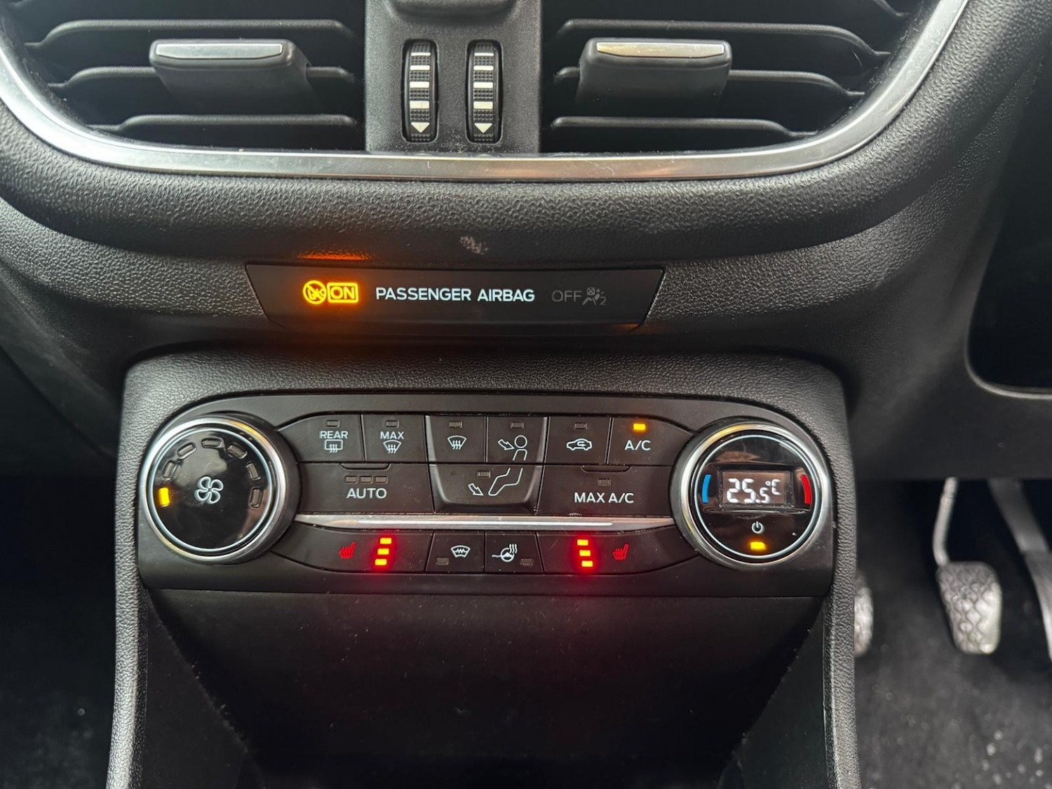 Used Ford Fiesta 2018 for sale - 77201223: Photo 12