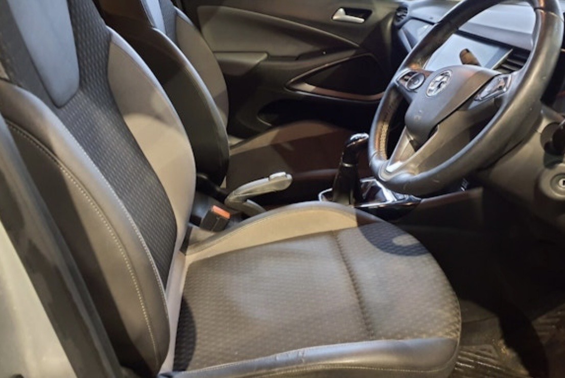 Used Vauxhall Crossland X 2018 for sale - 77357368: Photo 8