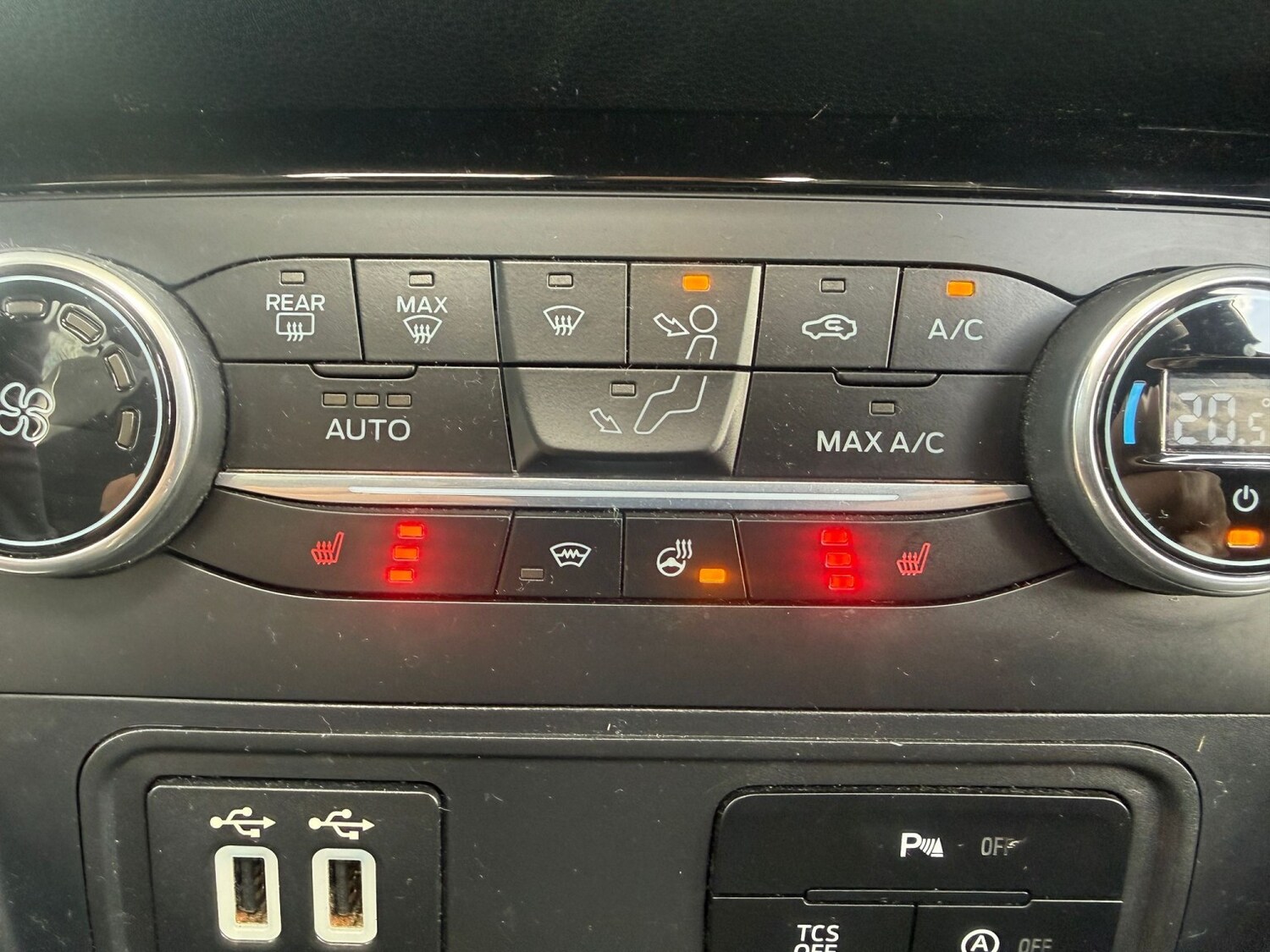 Used Ford Ecosport 2018 for sale - 78198031: Photo 15