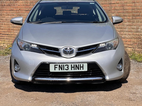 Used Toyota Auris 2013 for sale - 74582311: Photo 6