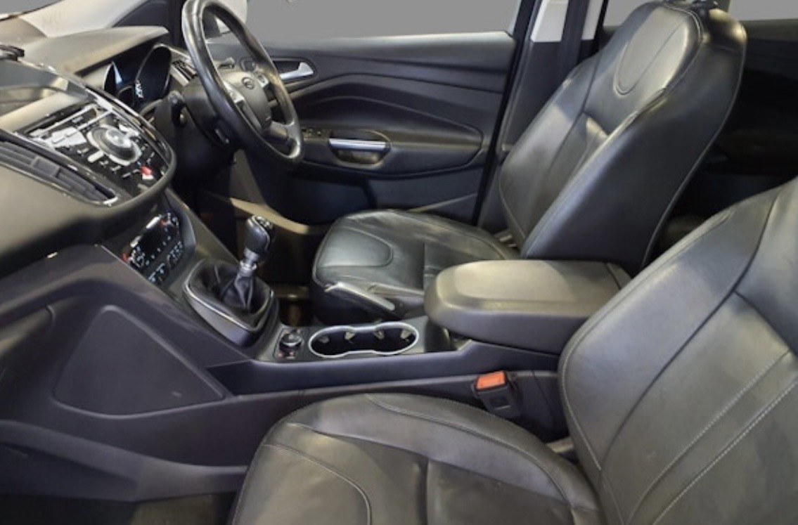 Used Ford Kuga 2014 for sale - 77409564: Photo 7