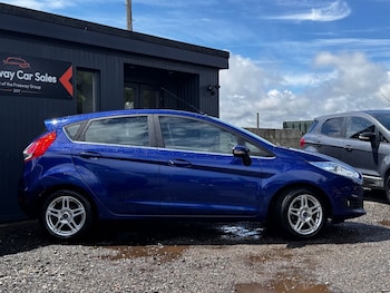 Used Ford Fiesta 2014 for sale - 78770110: Photo