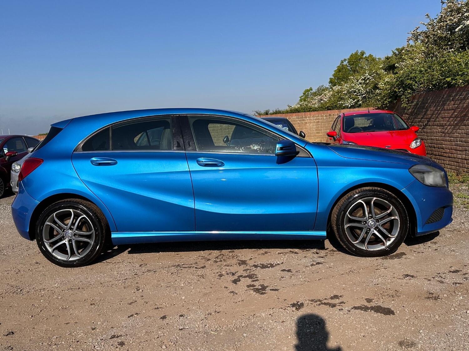 Used Mercedes-Benz A-Class 2013 for sale - 76794608: Photo 5