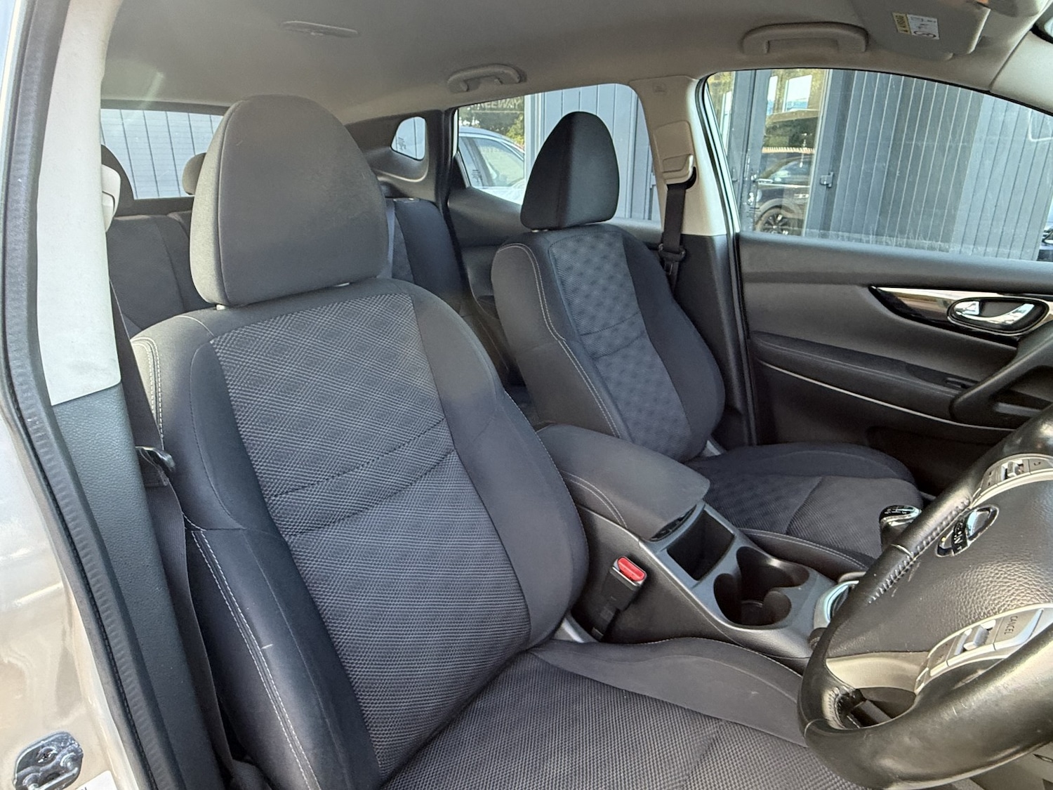 Used Nissan Qashqai 2014 for sale - 76211939: Photo 10