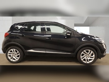 Used Renault Captur 2015 for sale - 79277745: Photo
