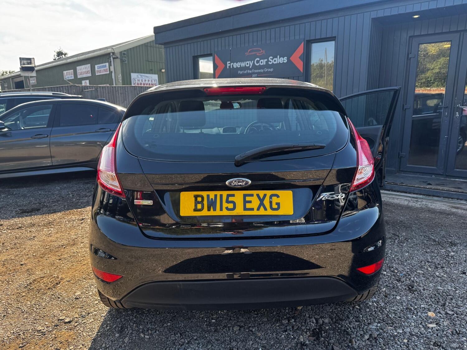 Used Ford Fiesta 2015 for sale - 75994602: Photo 5
