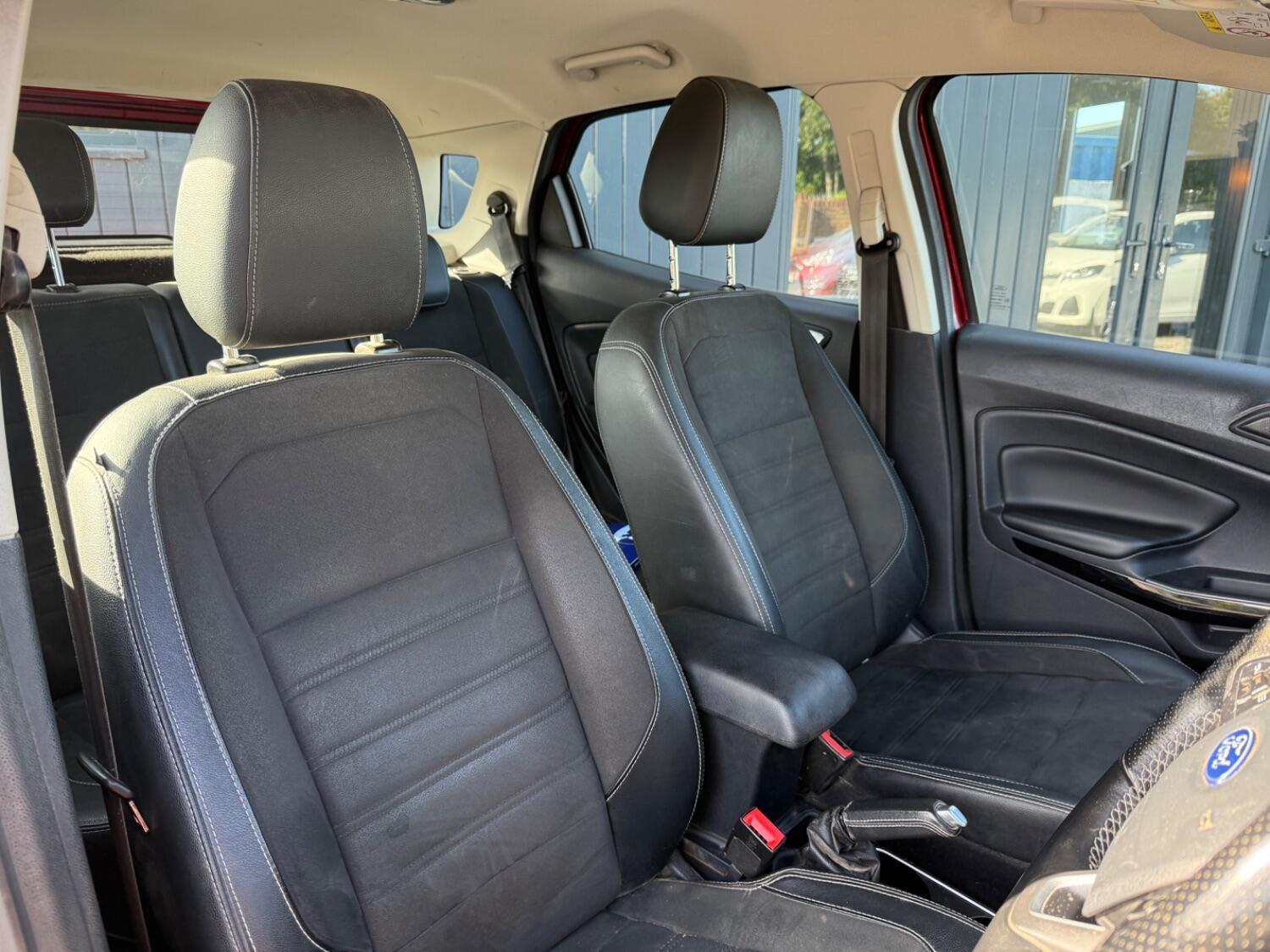 Used Ford Ecosport 2018 for sale - 76769301: Photo 10