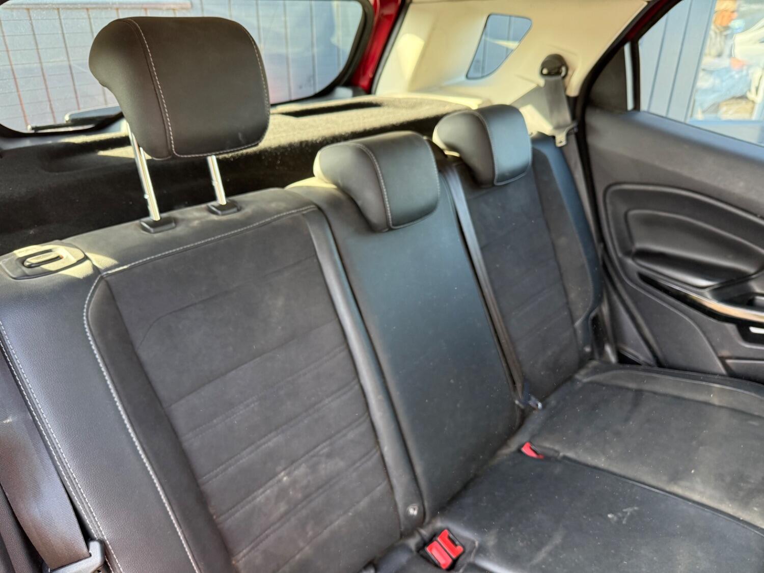 Used Ford Ecosport 2018 for sale - 76769301: Photo 16