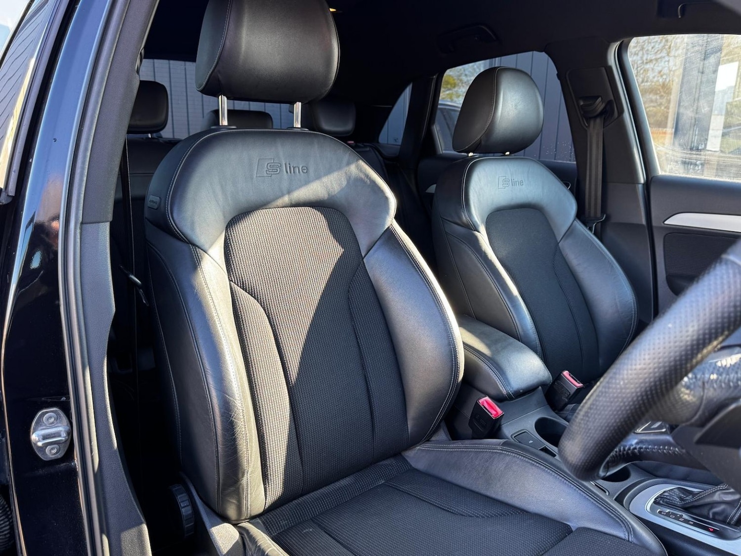 Used Audi Q3 2013 for sale - 77977052: Photo 11