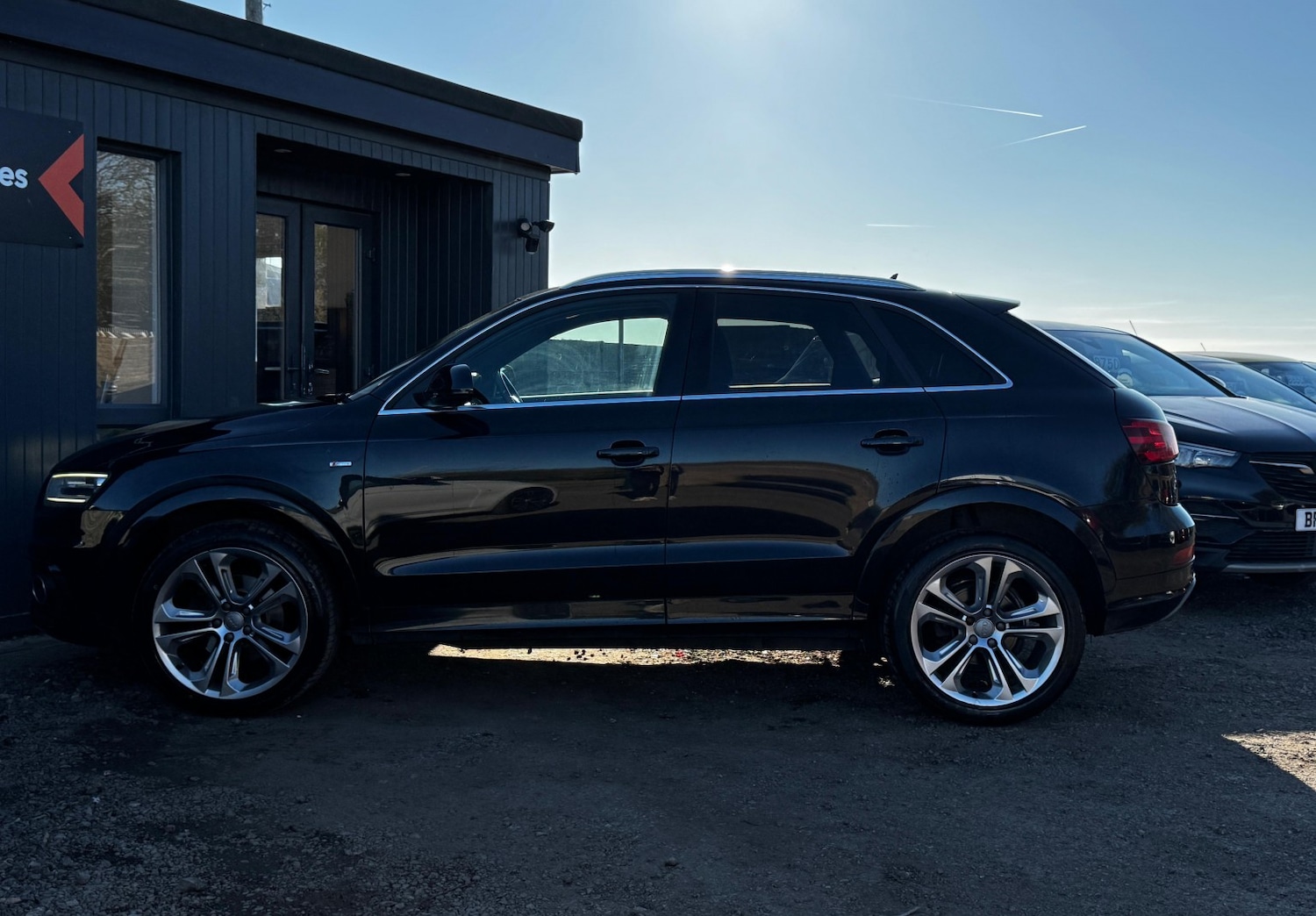 Used Audi Q3 2013 for sale - 77977052: Photo 3