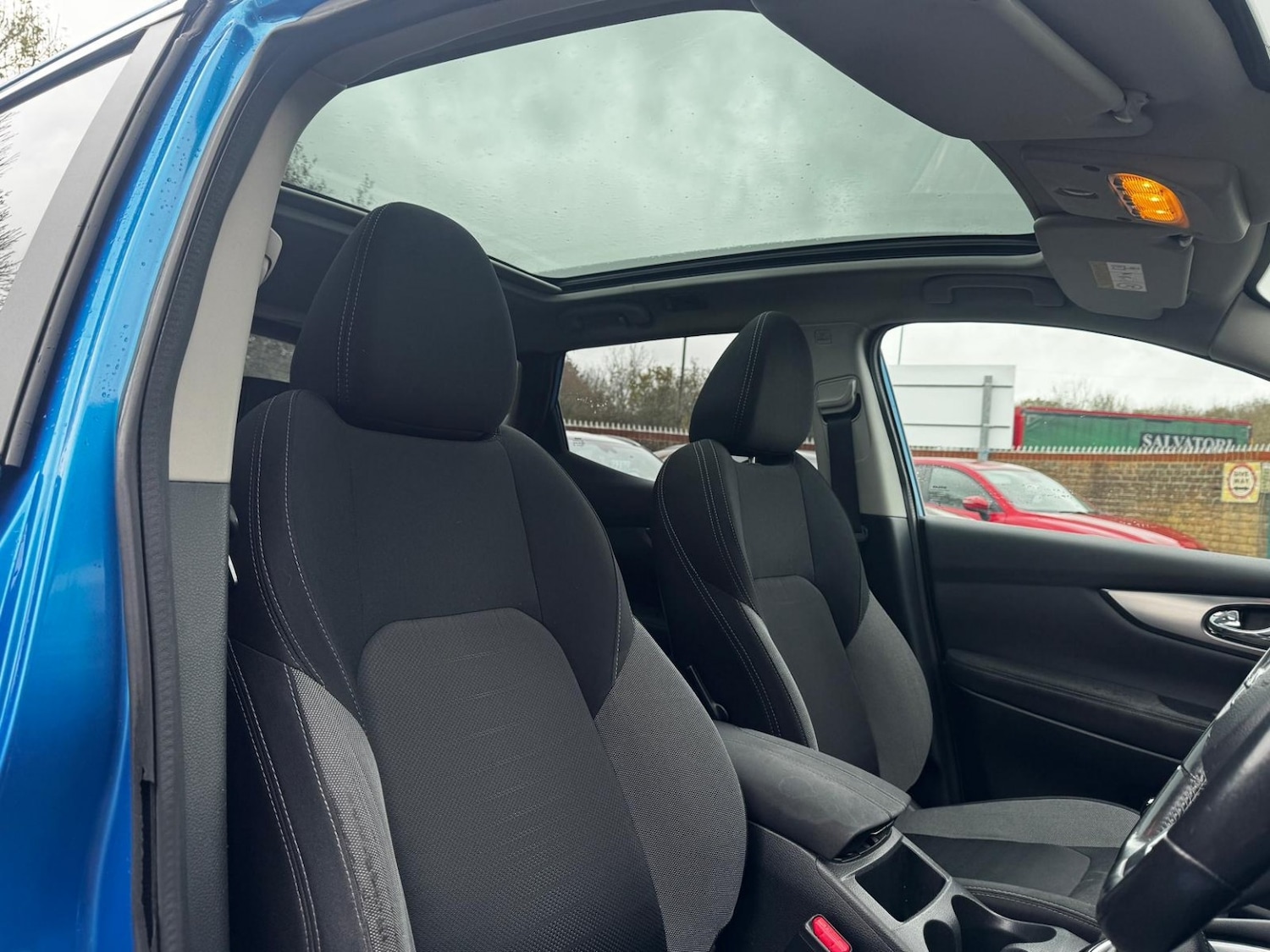 Used Nissan Qashqai 2018 for sale - 76559993: Photo 11