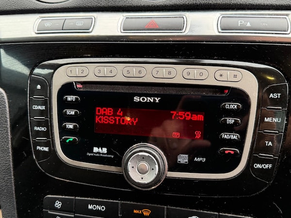 Used Ford S-Max 2014 for sale - 75705980: Photo 11