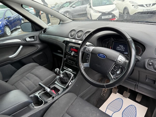 Used Ford S-Max 2014 for sale - 75705980: Photo 8