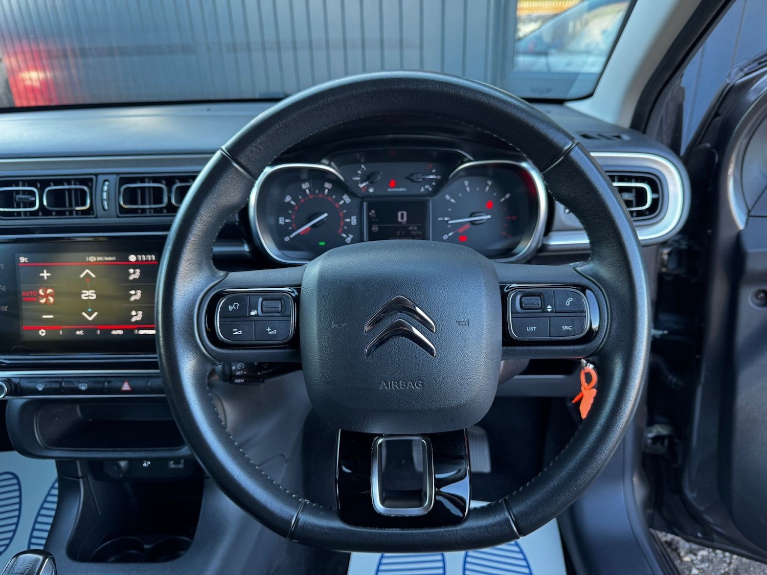 Used Citroen C3 2018 for sale - 76347214: Photo 10