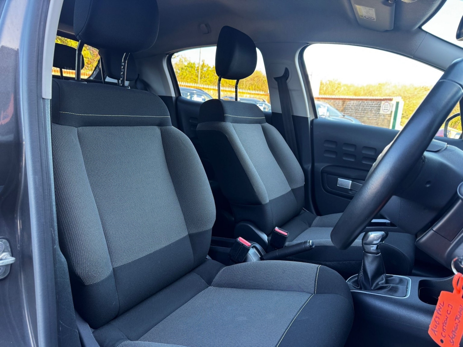 Used Citroen C3 2018 for sale - 76347214: Photo 9