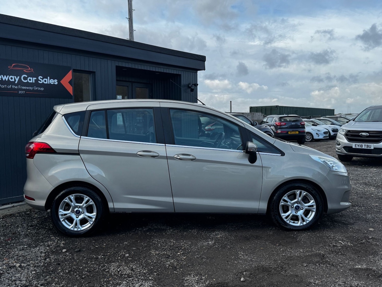 Used Ford B-MAX 2013 for sale - 76407488: Photo 3