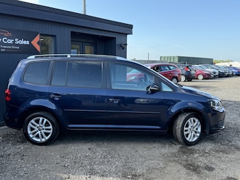 Used Volkswagen Touran 2015 for sale - 76211790: Photo 3